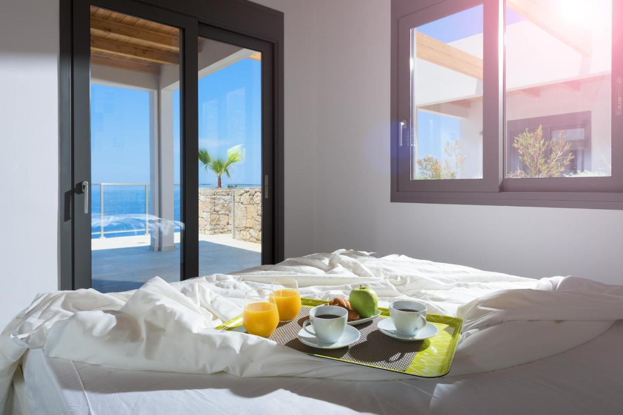 Kathisma Bay Villas - Luxury Villas - Villa Helios Kalamítsi المظهر الخارجي الصورة