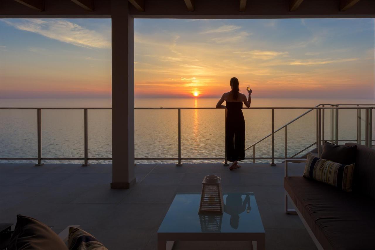 Kathisma Bay Villas - Luxury Villas - Villa Helios Kalamítsi المظهر الخارجي الصورة